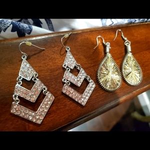 2 Sets Of Chandelier Earrings